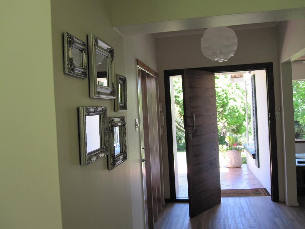 The Pecan Tree Guesthouse Sandton Exteriör bild