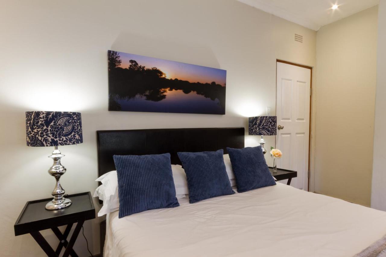 The Pecan Tree Guesthouse Sandton Exteriör bild